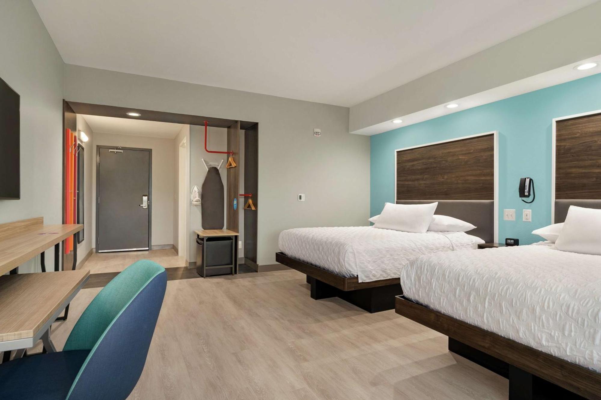 Tru By Hilton Florence I-95 Экстерьер фото